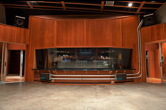 Studio B Live Room Image 1