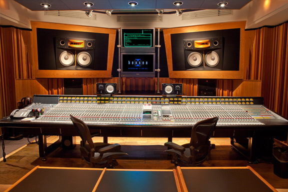 Studio Mic Control Room Image 1